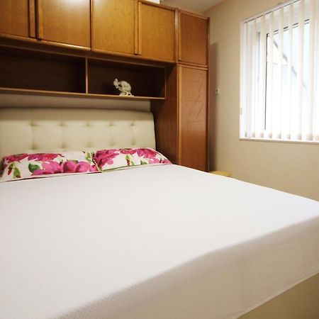 Apartman Gabriel Подгора Екстер'єр фото