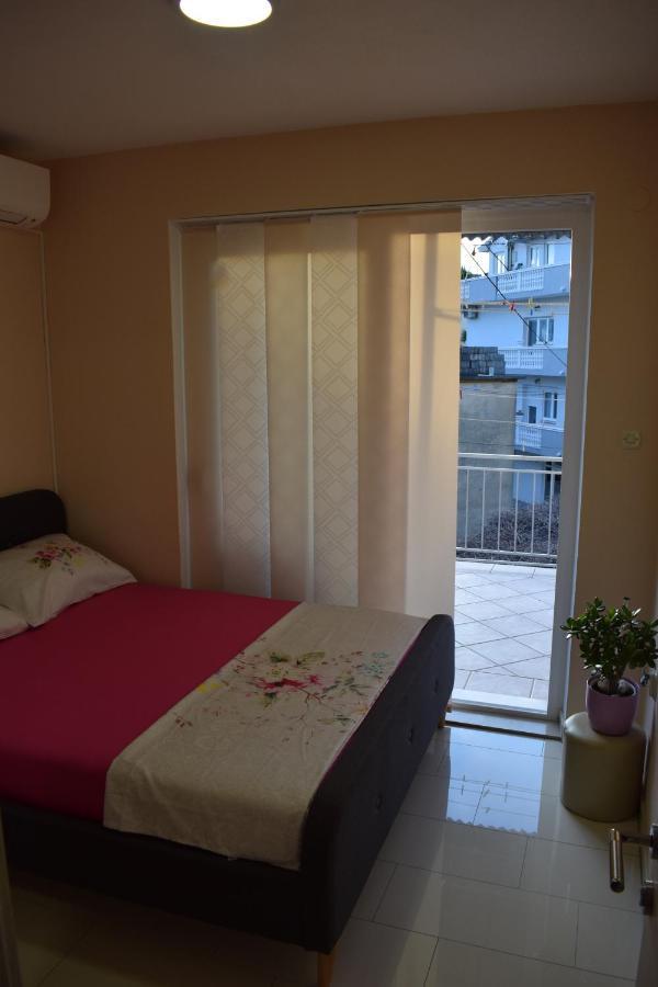 Apartman Gabriel Подгора Екстер'єр фото