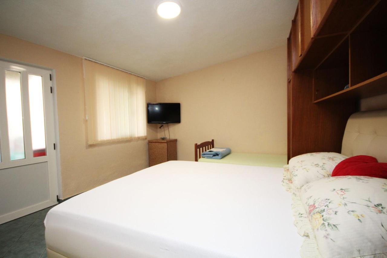 Apartman Gabriel Подгора Екстер'єр фото